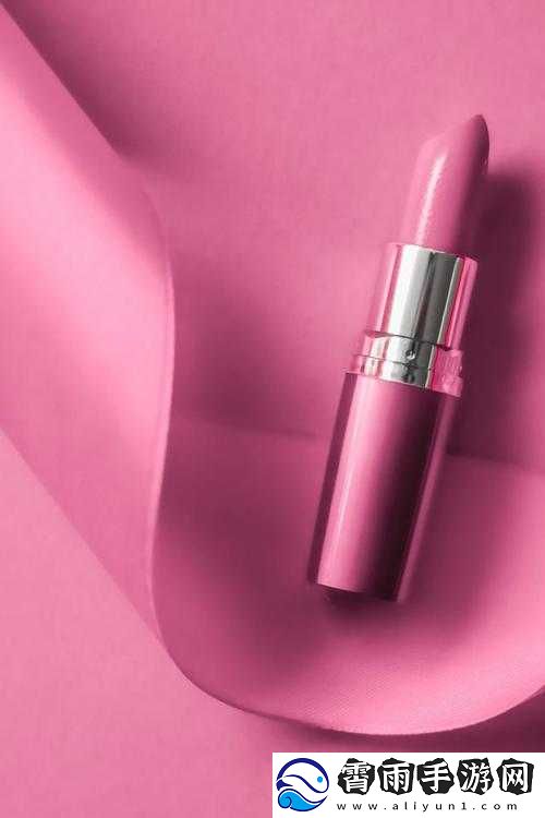YSL-水蜜桃色-4444-迷人唇色新宠